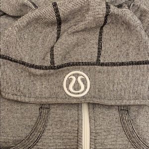 Lululemon Scuba Hoodie size 10